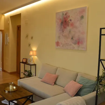 Puerta De Cordoba- Exterior Con Balcones