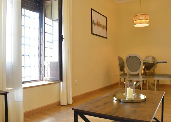 Puerta De Cordoba- Exterior Con Balcones Διαμέρισμα *