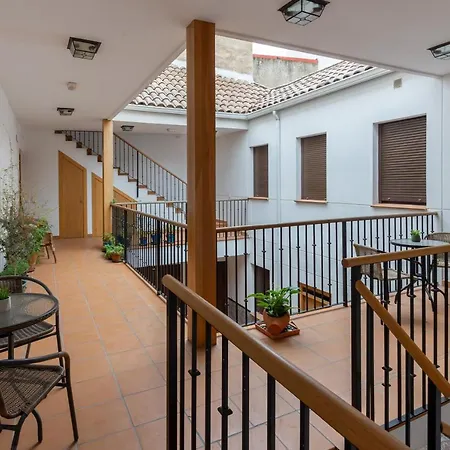 Puerta De Cordoba- Exterior Con Balcones Cordoba