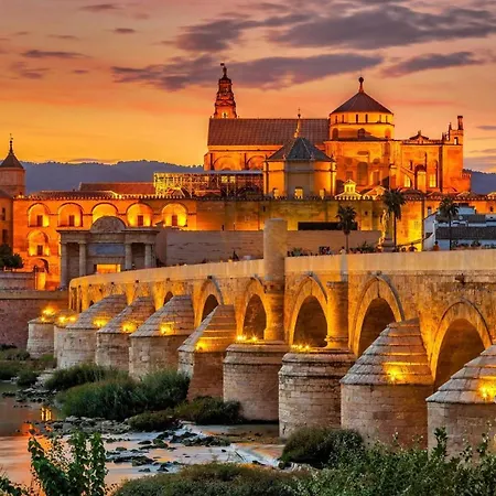 Puerta De Cordoba- Exterior Con Balcones Apartment Cordoba