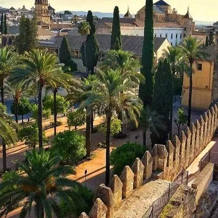 Apartment Puerta De Cordoba- Exterior Con Balcones *