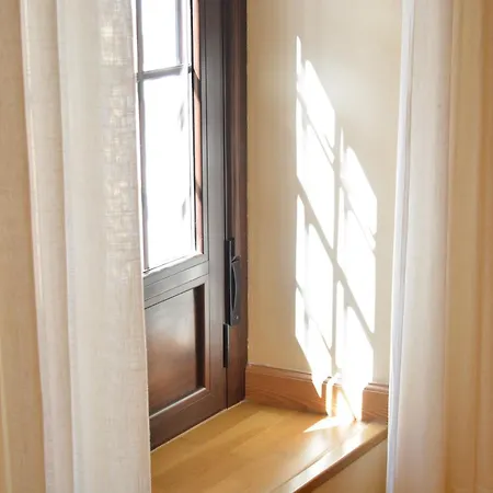 Puerta De Cordoba- Exterior Con Balcones * Cordoba