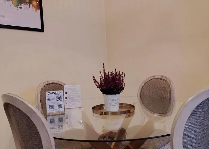 Puerta De Cordoba- Exterior Con Balcones Cordova